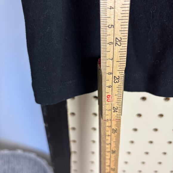 Cabi Black 3D Floral-Neck Tank Top XS — Avant-Garde Minimal - Picture 7 of 7